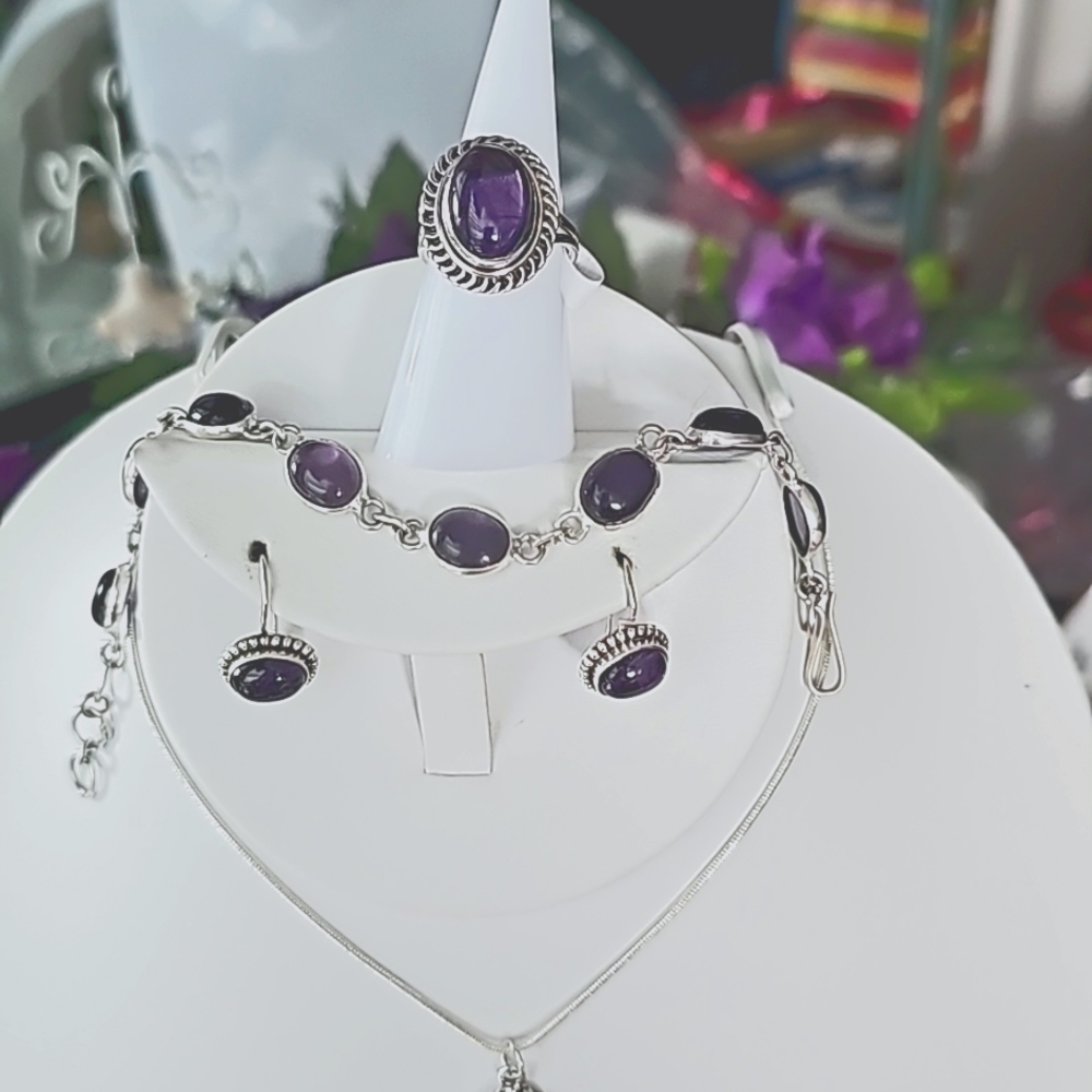 (NWT) Antique Amethyst Sterling Silver Plated Jewelry Sets.